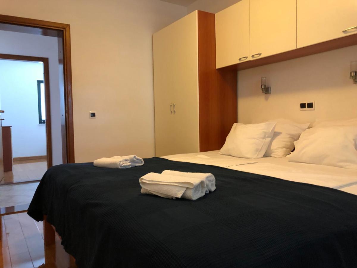 Вілла Starigrad House Екстер'єр фото